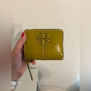 Tory Burch MCGRAW BI-FOLD WALLET